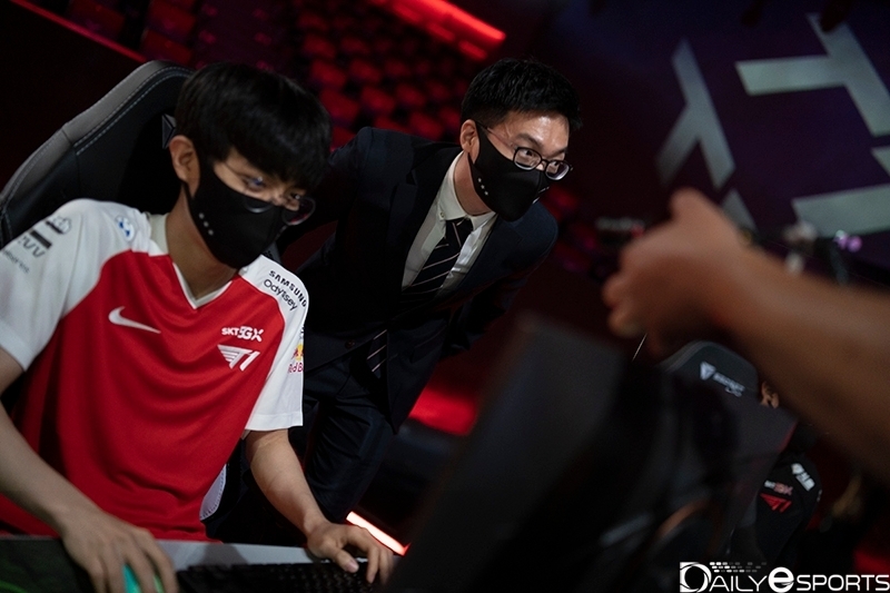 T1 '폴트' 최성훈 GM, 감독 겸임...'벵기' 코치로 합류