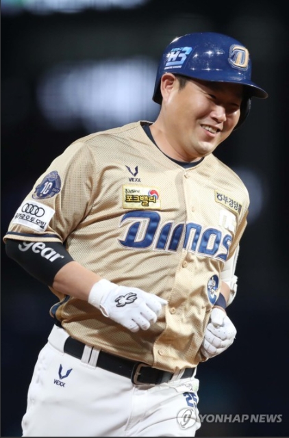 2021년 10월 29일 2년 연속 30홈런-100타점을 달성한 양의지는 올해 타점과 장타율에서 2관왕에 올랐다.