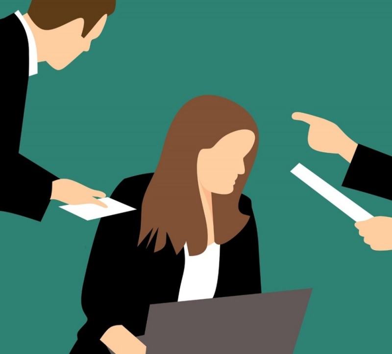 공무상 비밀누설죄, 성범죄 피해자 보호에 신경써야