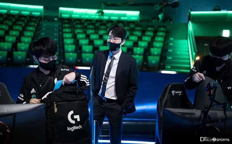 담원 기아 양대인 감독.