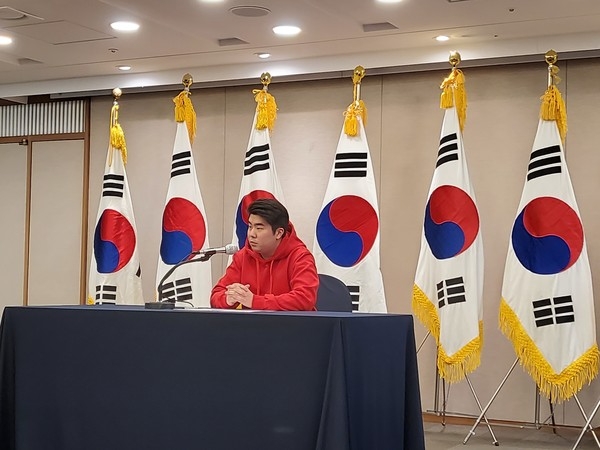 서울시 서초갑 국회의원 보궐선거에 만21세 청년기업인 송자호 피카프로젝트 대표가 출마한다.