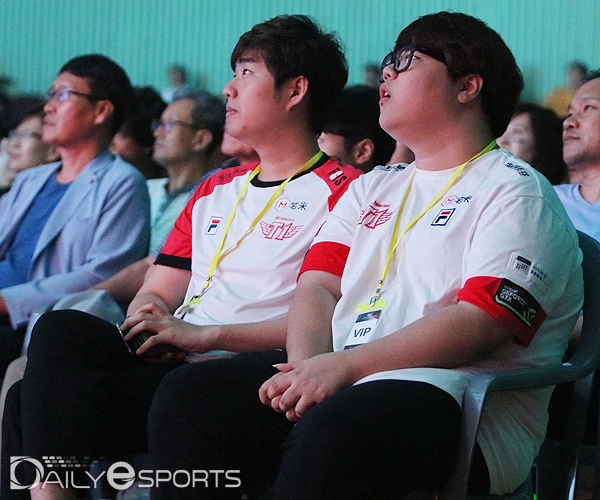 '뱅' 배준식-'울프' 이재완, "고향 같은 곳서 마무리...프로게이머 후회 없어"