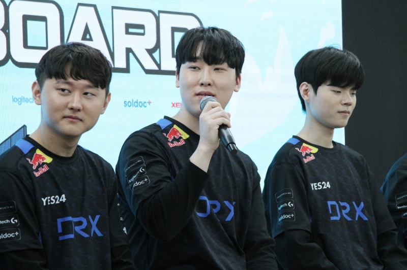 LCK 무대에 데뷔하는 디알엑스 '제카' 김건우.(사진출처=디알엑스)