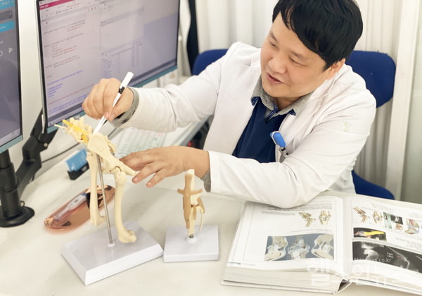 커비동물병원안정근수의사