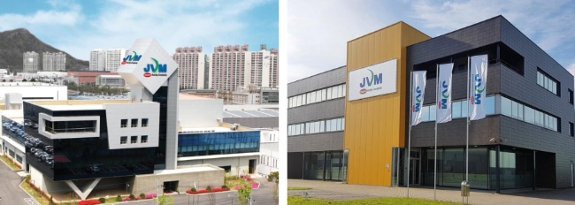 한미사이언스 계열사 제이브이엠의 대구 본사(왼쪽)와 제이브이엠 유럽 네덜란드 현지 법인 전경. 제이브이엠은 새롭게 축적한 사업 다각화의 노력들이 올해부터 혁신성과로 반영될 것으로 기대하고 있다.