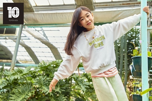 탑텐키즈, 아역배우 박소이와 함께한 2022SS 컬렉션 공개