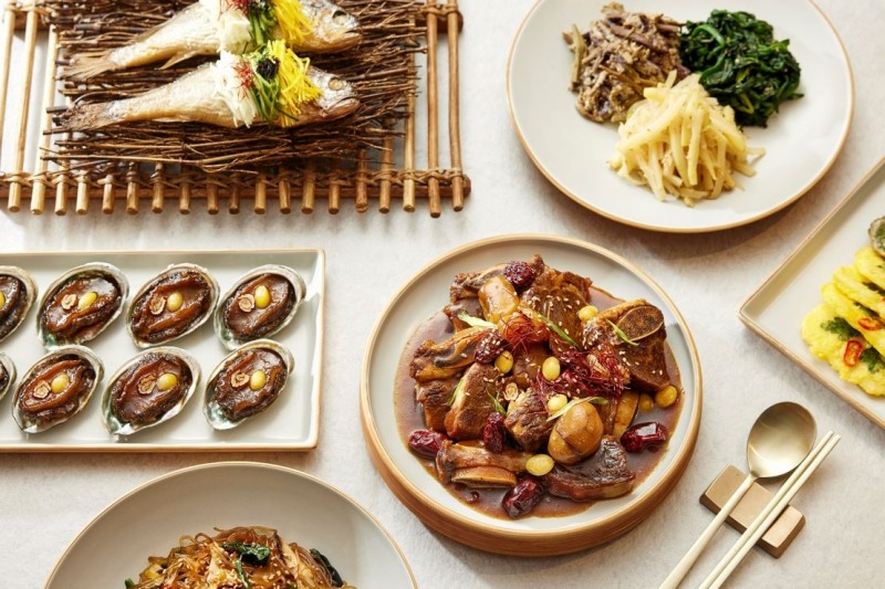 플라자 호텔 설 투 고