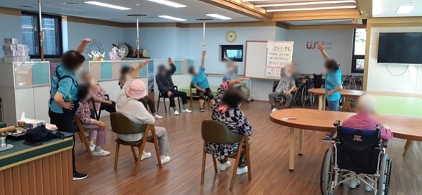 웰나우 통합요양센터, 전문화된 노인주간보호센터 돌봄서비스 제공