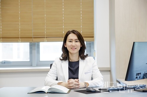 아이리스산부인과강은지대표원장