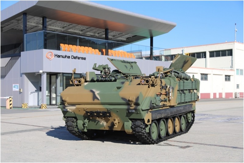 한화디펜스, 120밀리 자주박격포·사격지휘차량 최초 양산 성공