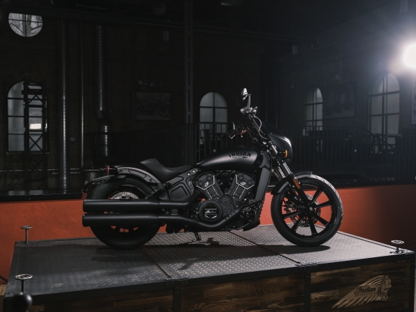 인디언 모터사이클, 2022년 새해 첫 모델 ‘스카우트 로그’ 출시