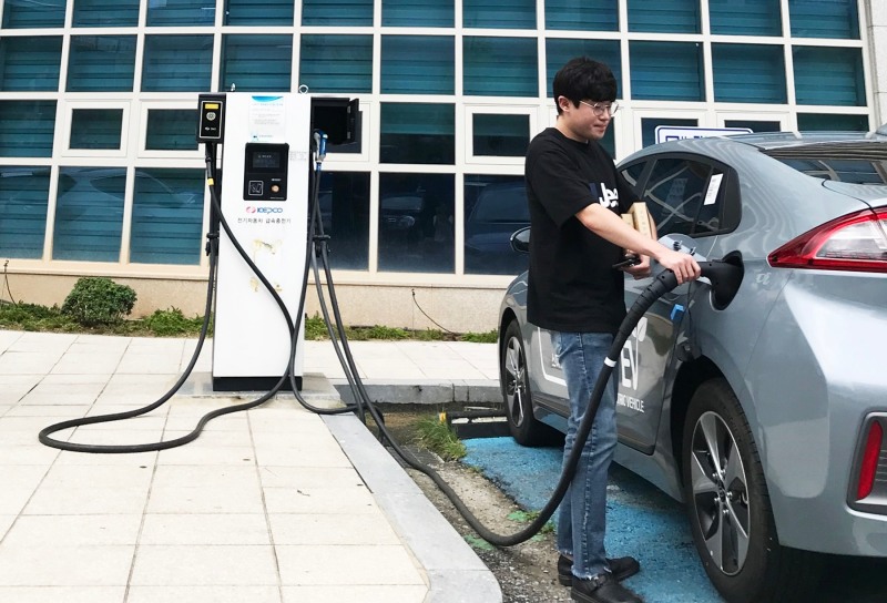 나주시가 쾌적한 대기환경 조성을 위해 올해 전기·수소자동차 391대를 보급한다. (사진제공 = 나주시)