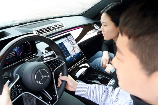 KT, AI 음성인식 커넥티드카 솔루션 메르세데스-벤츠 탑재