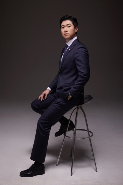 사진=정윤 변호사