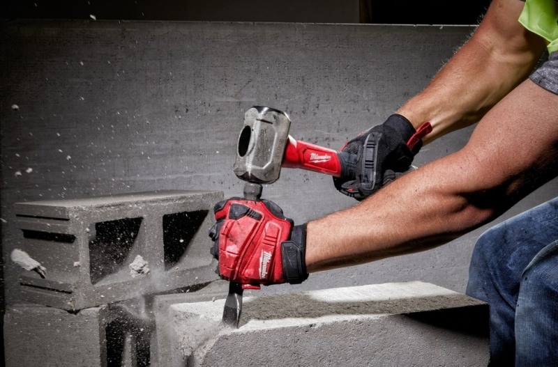 밀워키, 신제품 '함마 화이바 자루 해머' 출시