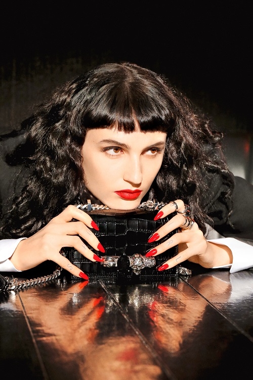 사진 출처: 알렉산더 맥퀸(Alexander McQueen)