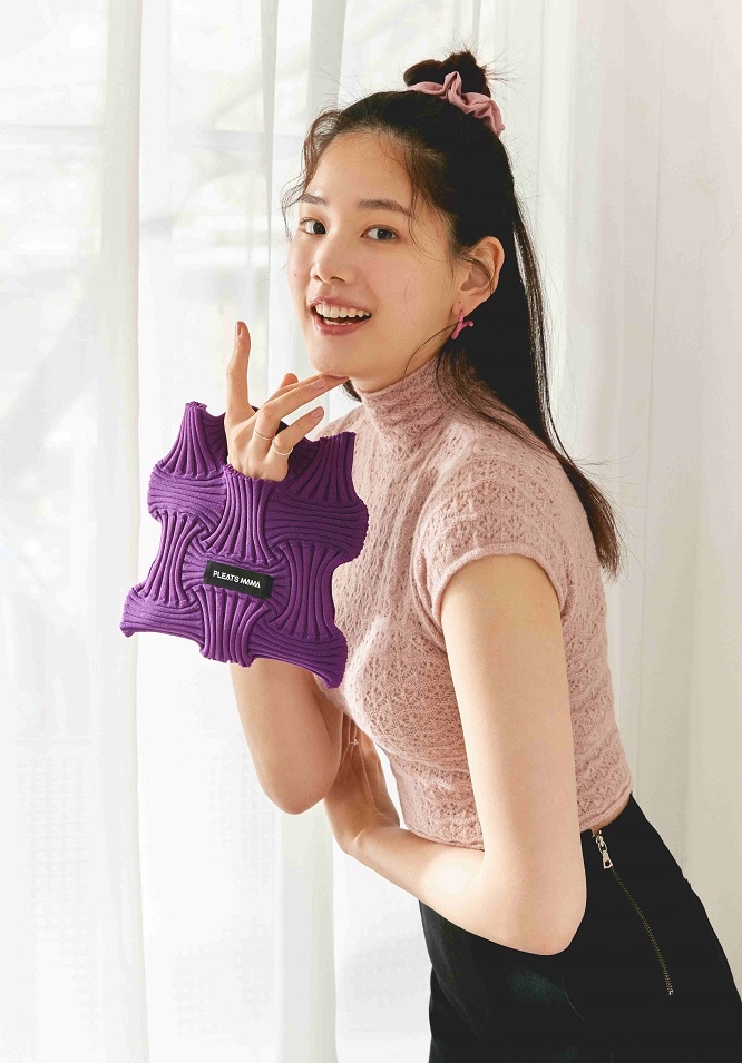 플리츠마마, 여수광양항 폐플라스틱 재활용한 ‘보우백’ 선보여