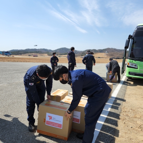 티앤씨재단, ‘213 시간’ 화마와 싸운 산불진화대원에 도시락 지원