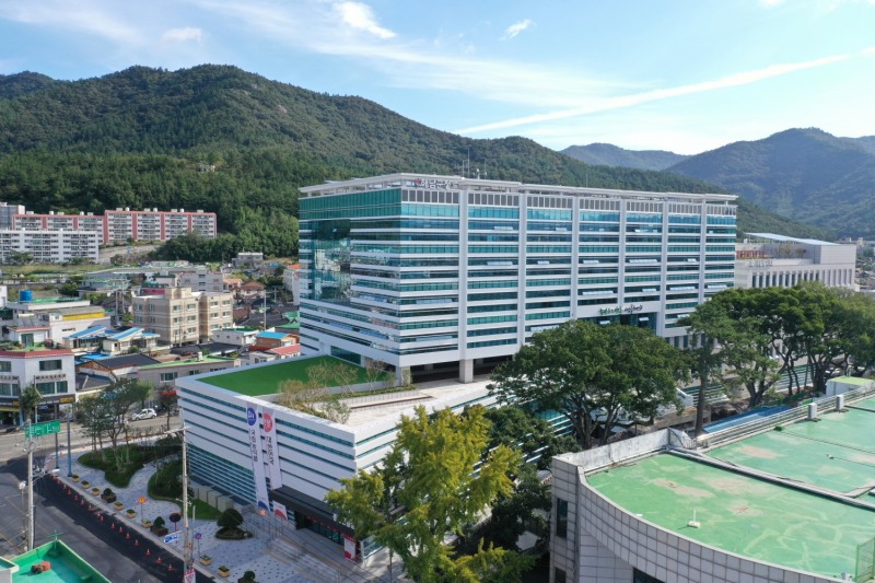 해남군신청사 (사진제공 = 해남군)