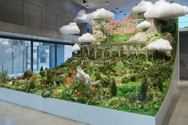 젠틀몬스터, 제니와 두 번째 협업 프로젝트 'JENTLE GARDEN: 젠틀 가든' 오픈