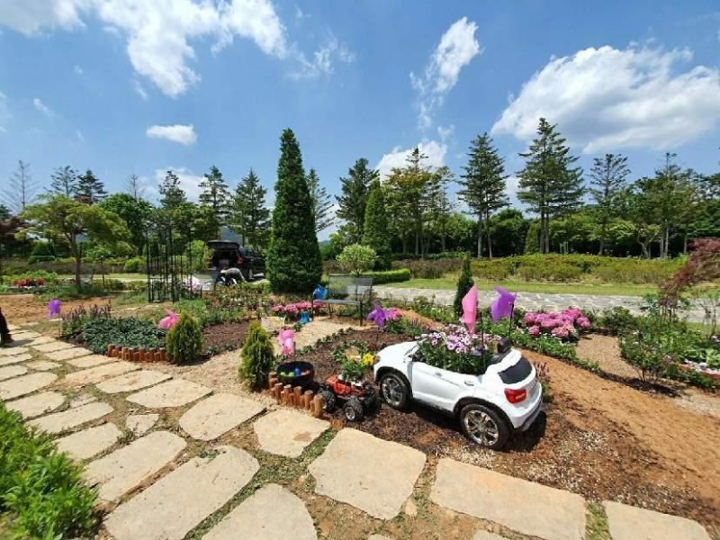 정읍시가 사계절 향기로운 정읍을 만들기 위해 18일부터 시민 정원사 양성 교육을 시작한다. (사진제공 = 정읍시)