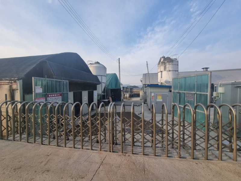 군산시는 축산물의 위생수준 향상, 가축질병의 예방, 가축분뇨의 적정처리 등 축산업의 기반 강화를 위해 오는 10월까지 일제점검을 실시한다. (사진제공 = 군산시)