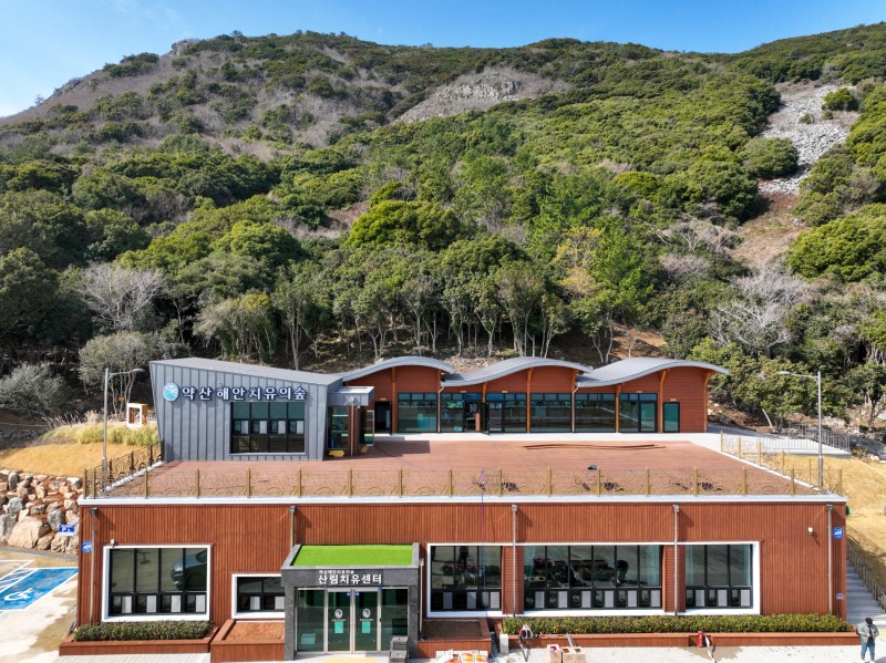 완도 약산 해안 치유의 숲 전경 (사진제공 = 완도군)