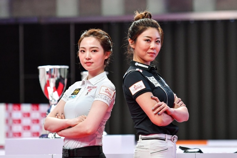 포켓볼에서, 3쿠션에서. 차유람(왼쪽), 김가영(사진=PBA)