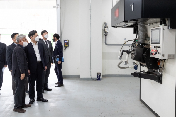 화성 함백산추모공원 운영 현황 점검 모습. / 사진 제공 = 경기도