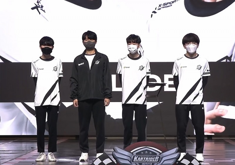 블레이즈.