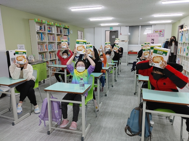 고피자, 대안학교∙지역아동센터에 키즈피즈 피자밀키트 기부