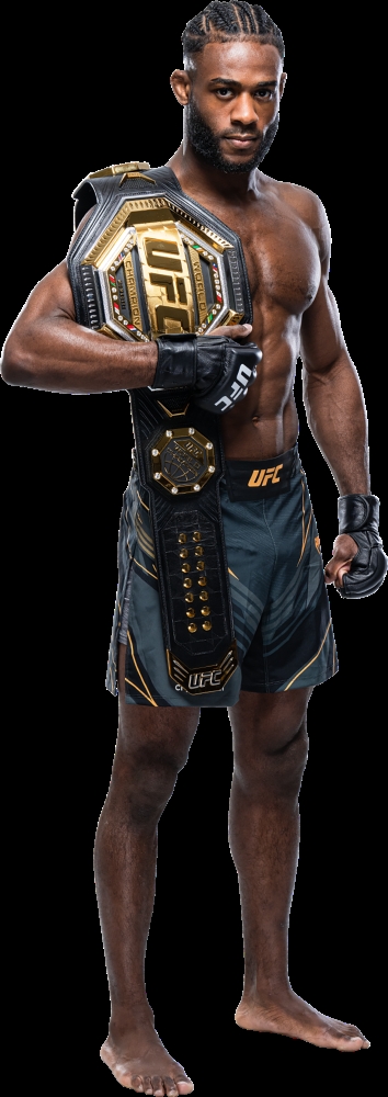 스털링, 업셋 승. 전 챔피언 얀 꺾고 타이틀 유지-UFC 밴텀급