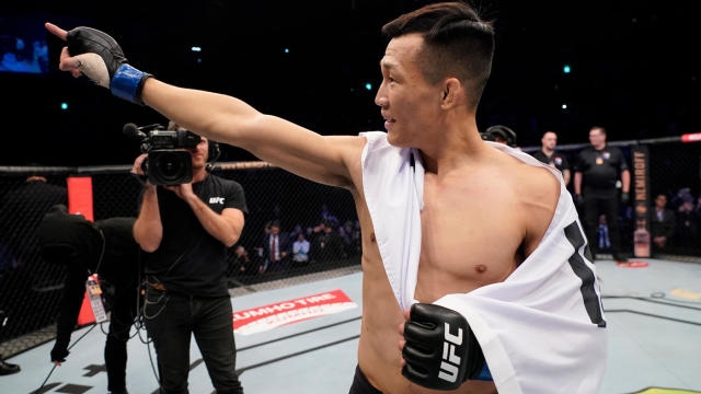 대한민국 첫 UFC챔피언을 노렸으나 실패하고 만 정찬성(사진=UFC 제공)