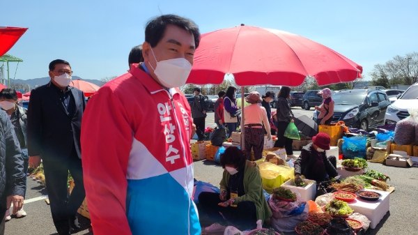 안상수 “축구타운 조성…유럽에서 원정오는 인천으로 만들겠다”