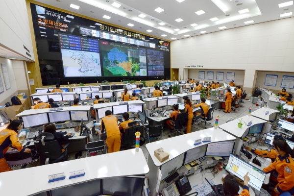 경기도 소방재난종합지휘센터 모습. / 사진 = 경기도 제공