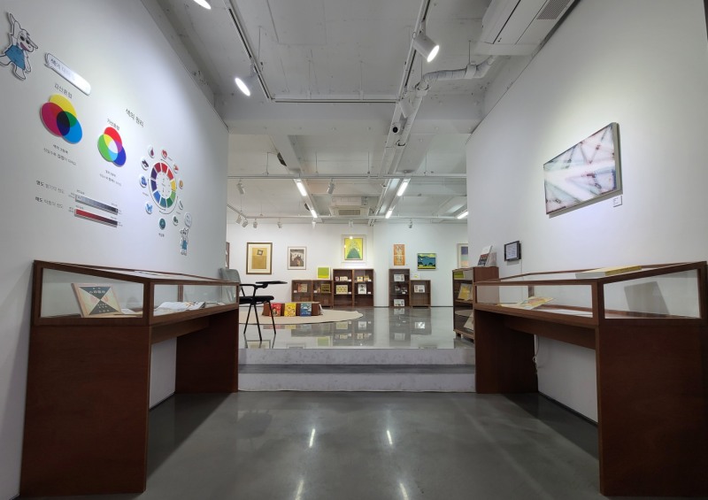 김달진미술자료박물관 '빛, 아름답고 찬란한'展 전시전경 / 사진=김달진미술자료박물관