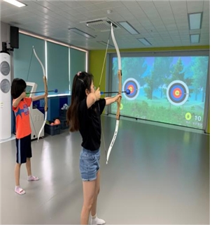 사진=구남초 VR 스포츠실 및 메타버스(게더타운) 콘서트홀 모습