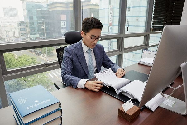 사진=이현중 변호사