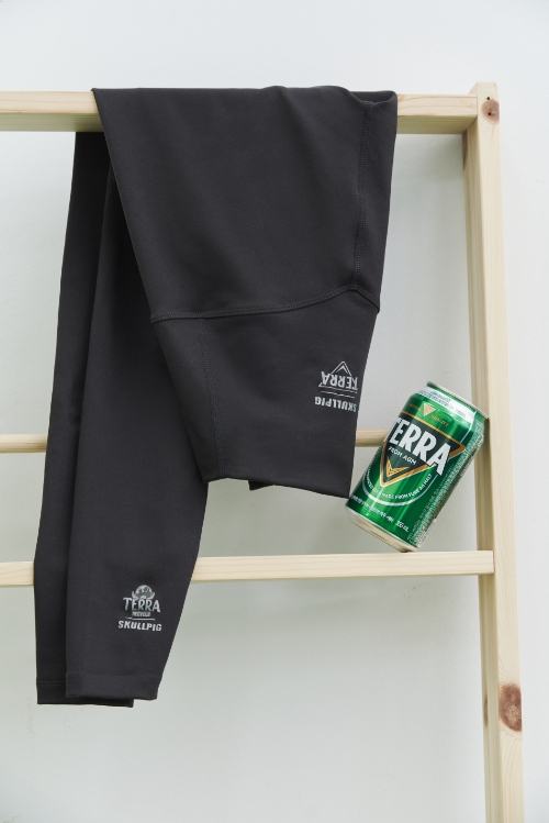 하이트진로, ‘청정라거-테라’X스컬피그’ 친환경 레깅스 출시