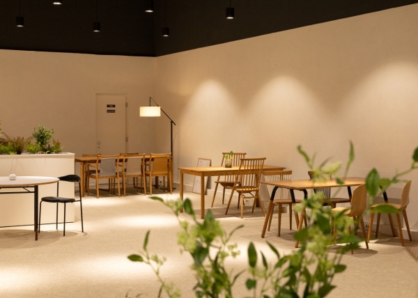 원목식탁 브랜드 브릭나인, 기흥 리빙파워센터에 체험형 쇼룸 오픈