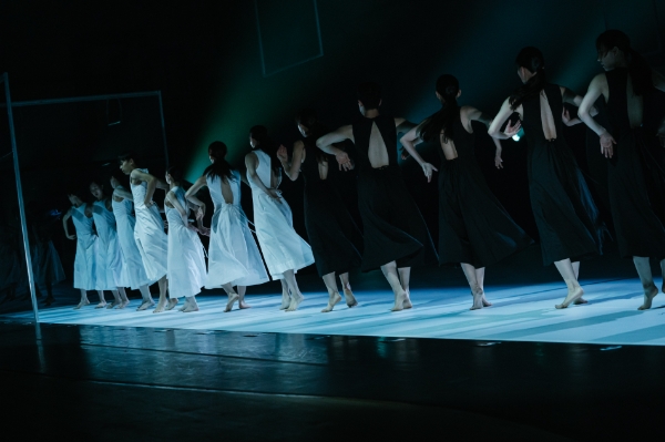 2021 제작 공연 모티 모습