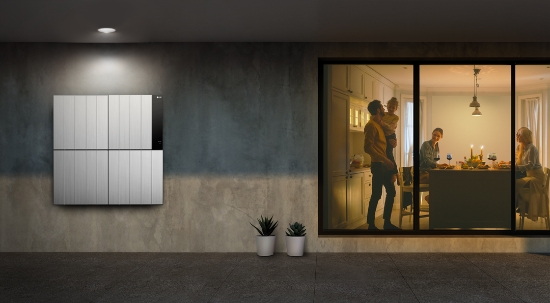 RESU FLEX 벽걸이형 제품 사진/사진 제공 = LG에너지솔루션