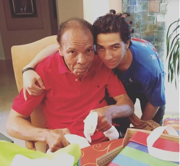 말년의 할아버지 무하마드 알리와 손자 니코 알리 월시(사진출처=인스타그램)