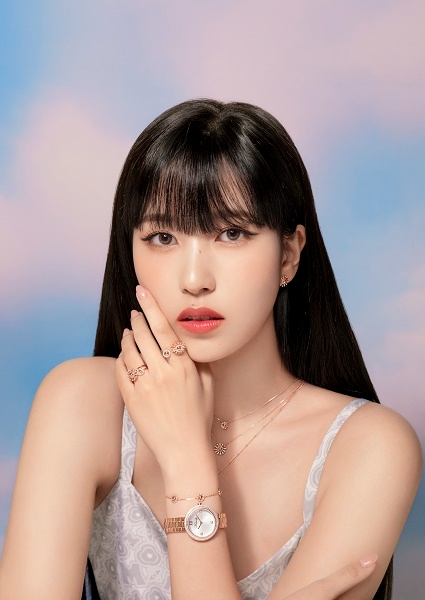 사진=메트로시티 22SS TIMEPIECE CAMPAIGN