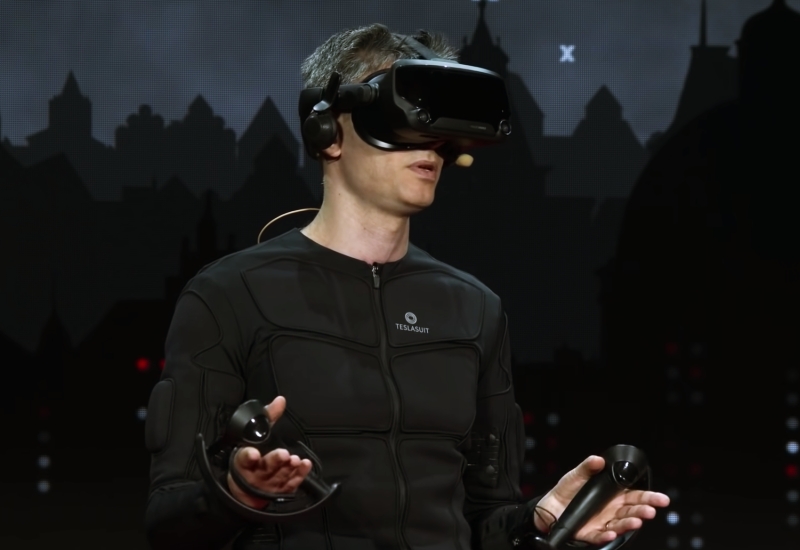 메타버스 서비스는 필연적으로 VR과 AR 등 첨단 기술과 접목된다. 고도의 기술로 정교하게 구현된 화면과 새로운 사용자 체험이 필수다. 〈사진=TEDx Talks 유튜브 공식 채널 영상 'The future of an immersive Metaverse 