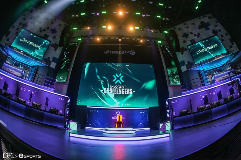 2022 발로란트 챌린저스 코리아 스테이지1 결승전 무대.