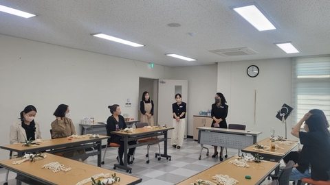 대전동부교육지원청 특수교육지원센터, '마크라메 힐링 공예 연수' 실시