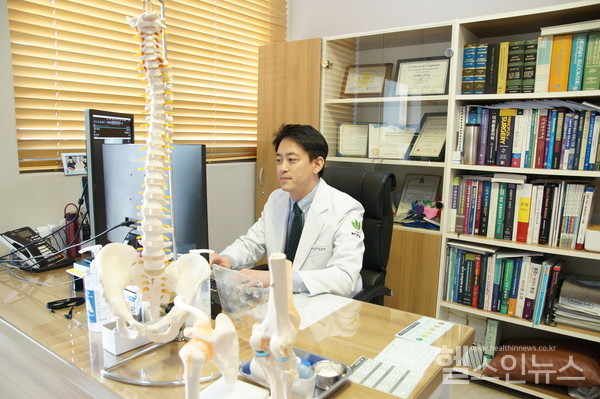더힘의원수원점문의현원장