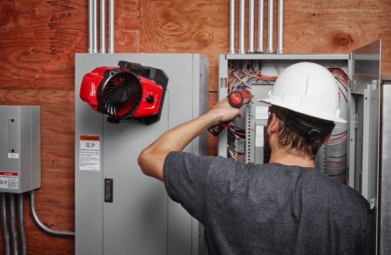 밀워키, M12 AF 충전 선풍기 출시