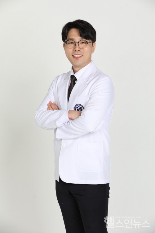 논산연세퍼스트치과탕우륭대표원장